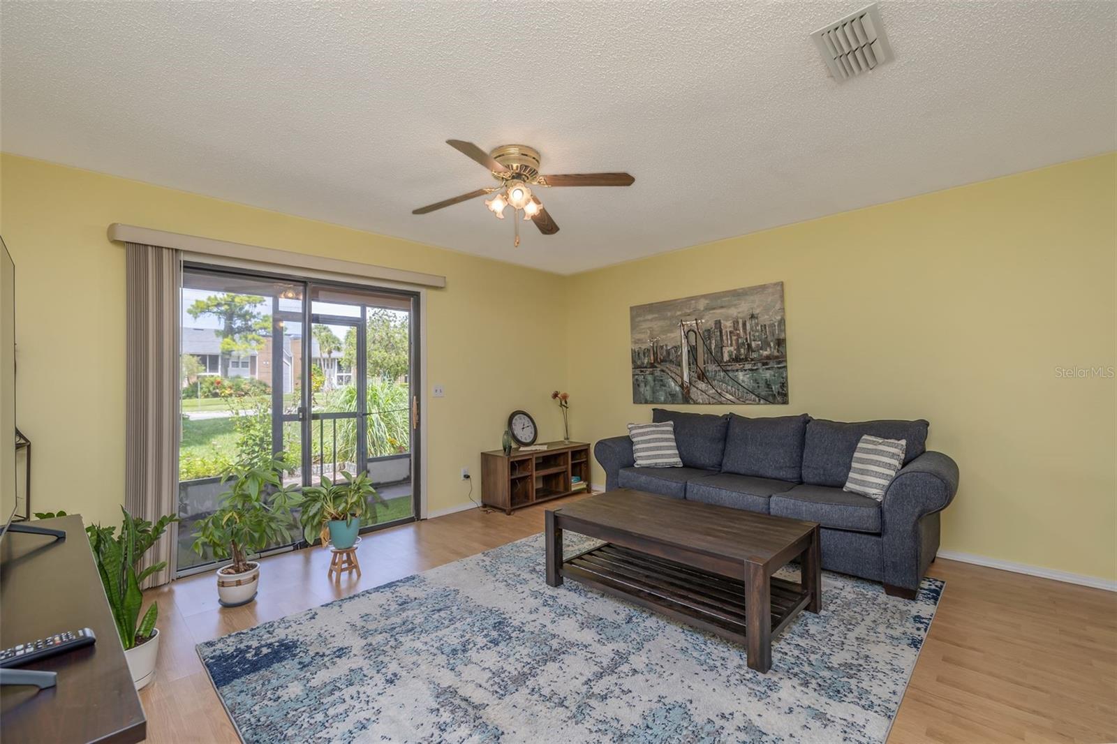 105 WHITE FAWN DR #1050
