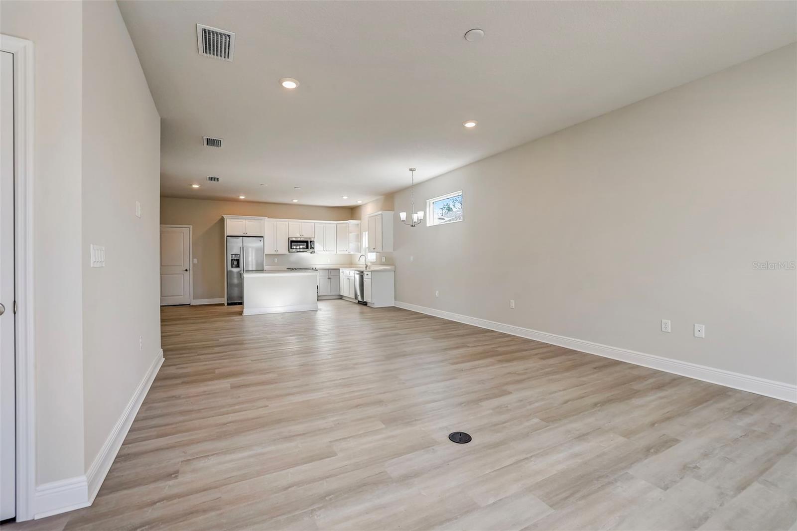 557 Venetian Palms BLVD