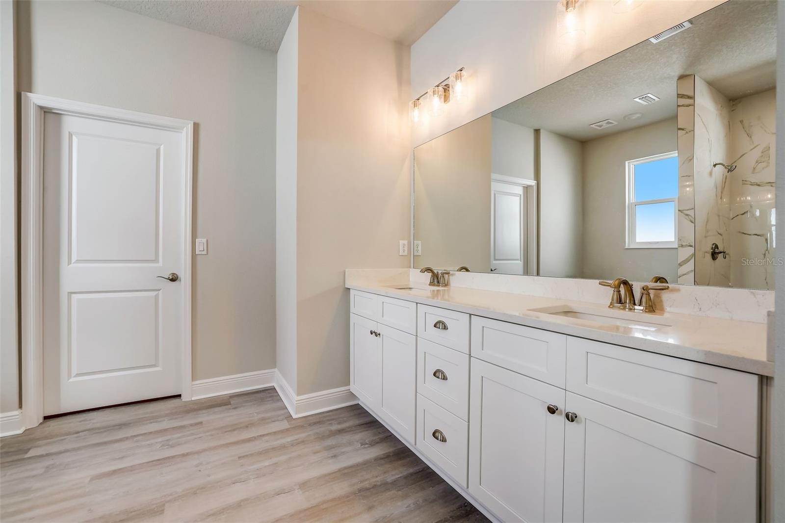 557 Venetian Palms BLVD