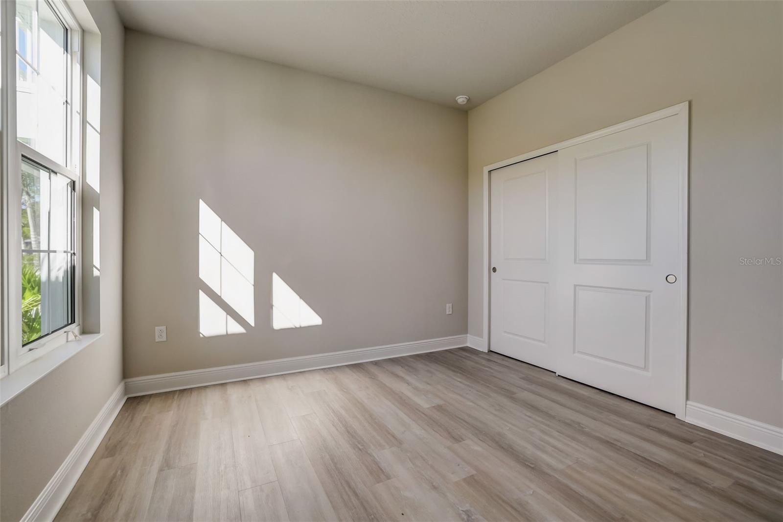 557 Venetian Palms BLVD