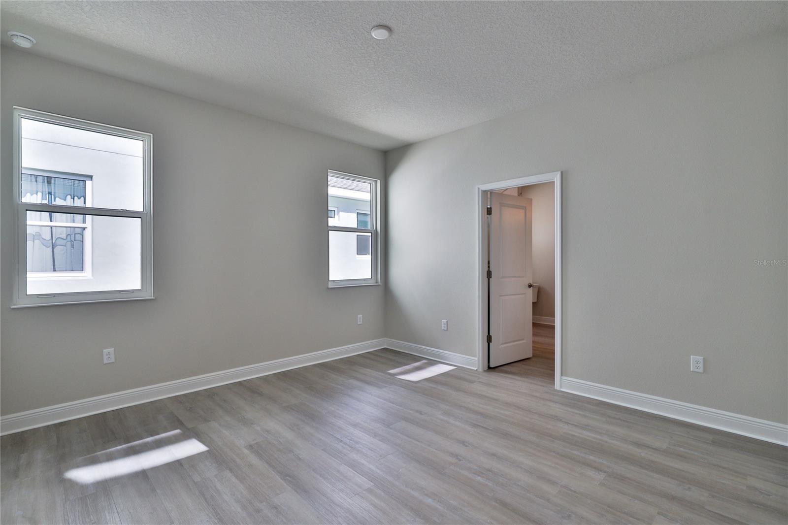 557 Venetian Palms BLVD