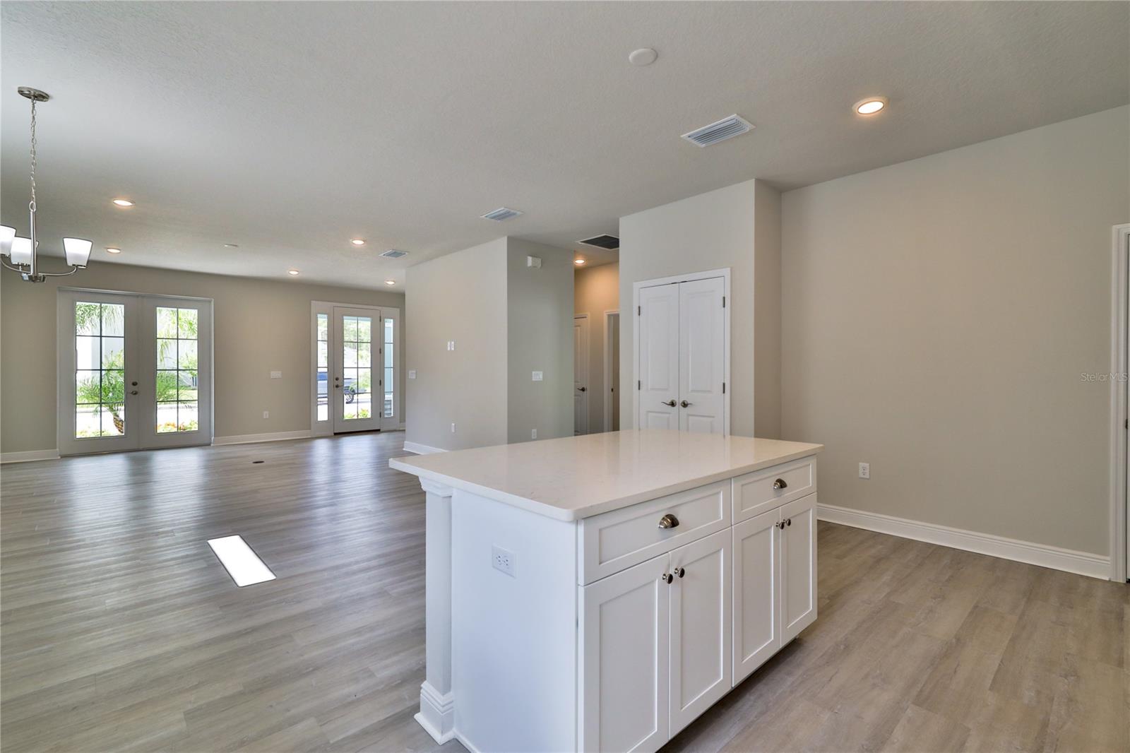 557 Venetian Palms BLVD