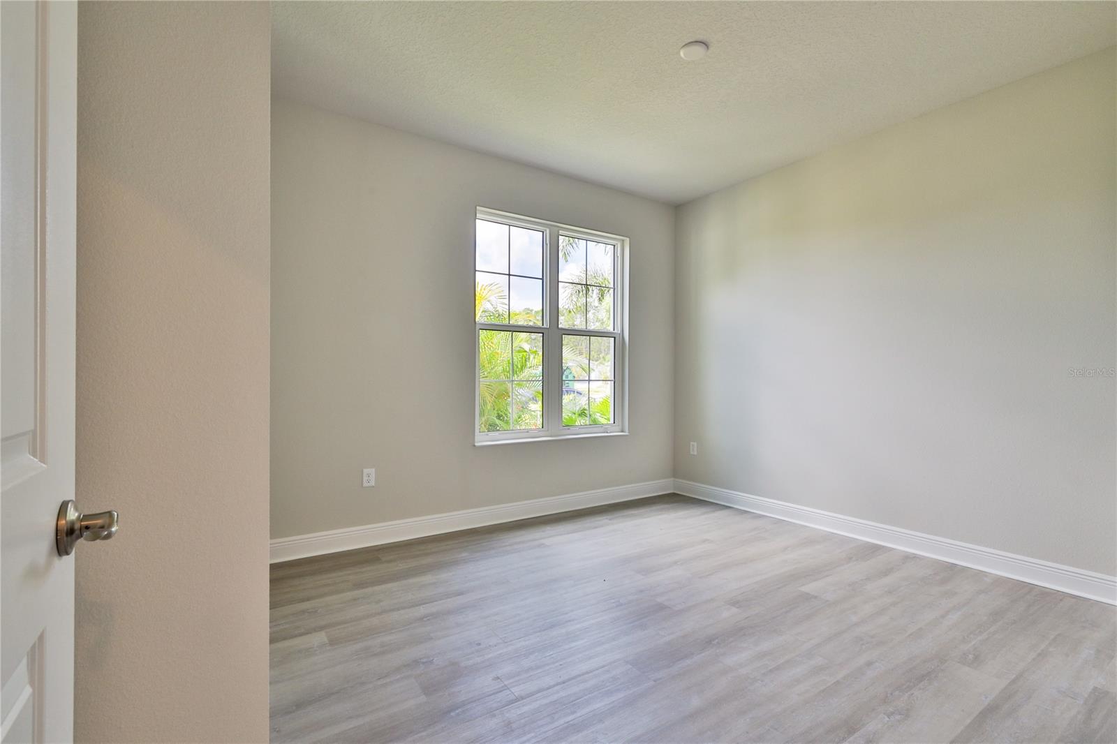 557 Venetian Palms BLVD