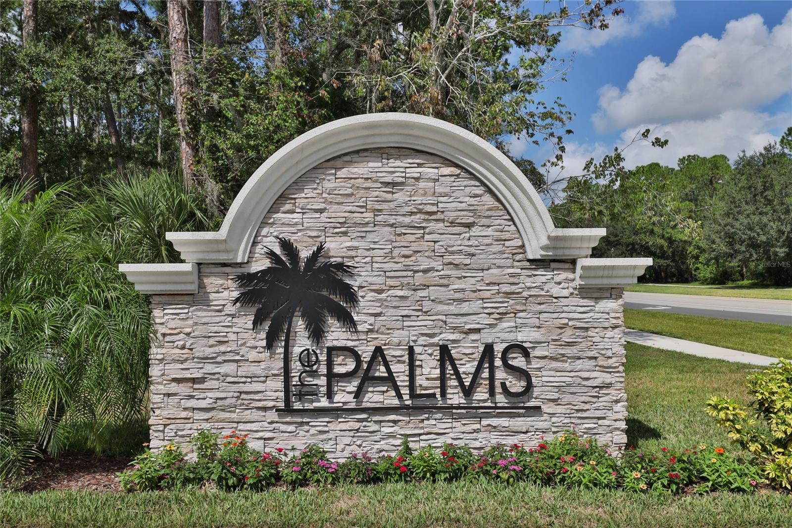 557 Venetian Palms BLVD