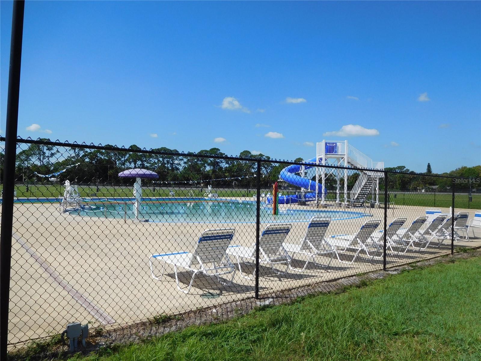 1627 UMBRELLA TREE DR