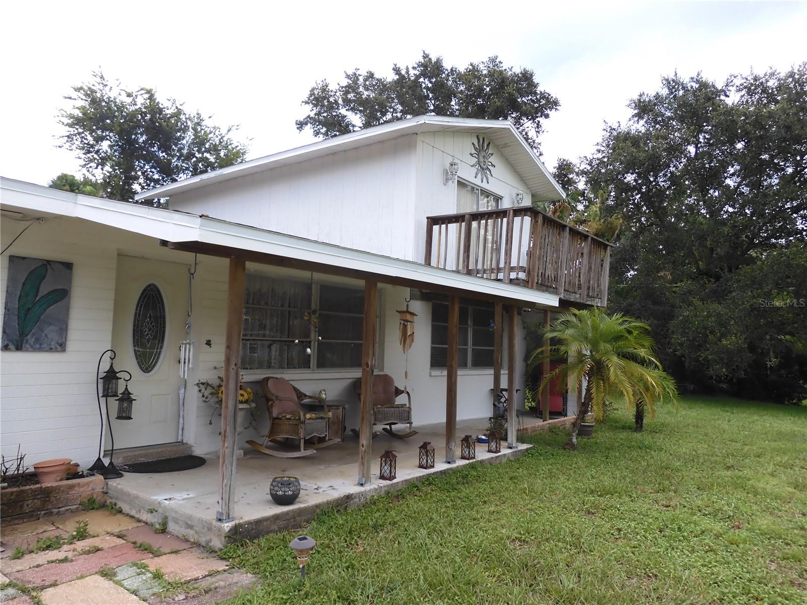 1627 UMBRELLA TREE DR