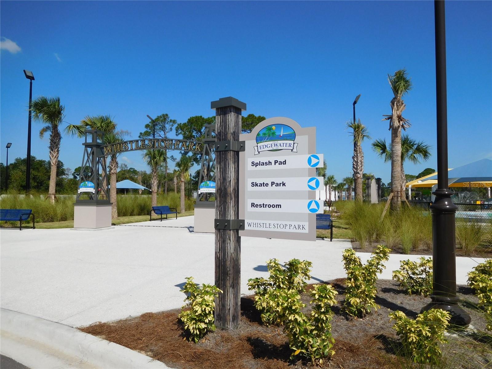 1627 UMBRELLA TREE DR