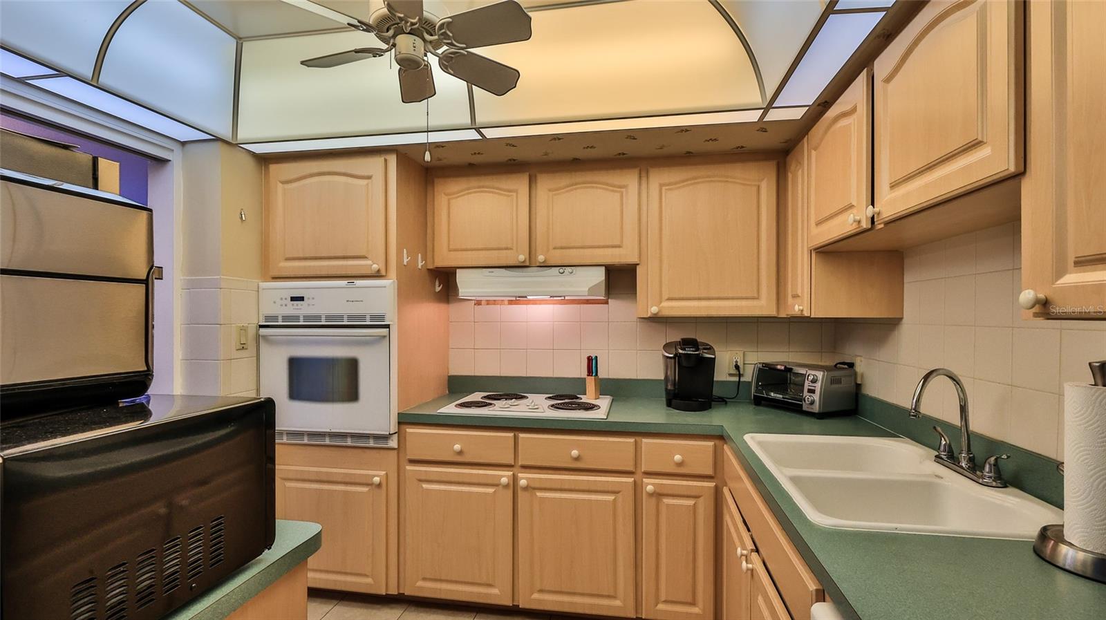 1224 S PENINSULA DR #219