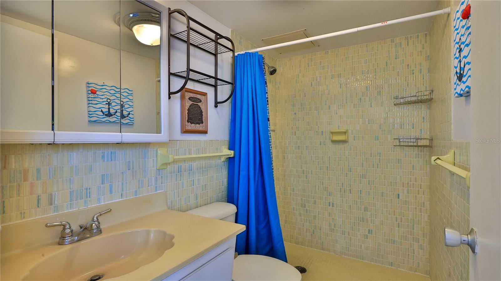 1224 S PENINSULA DR #219