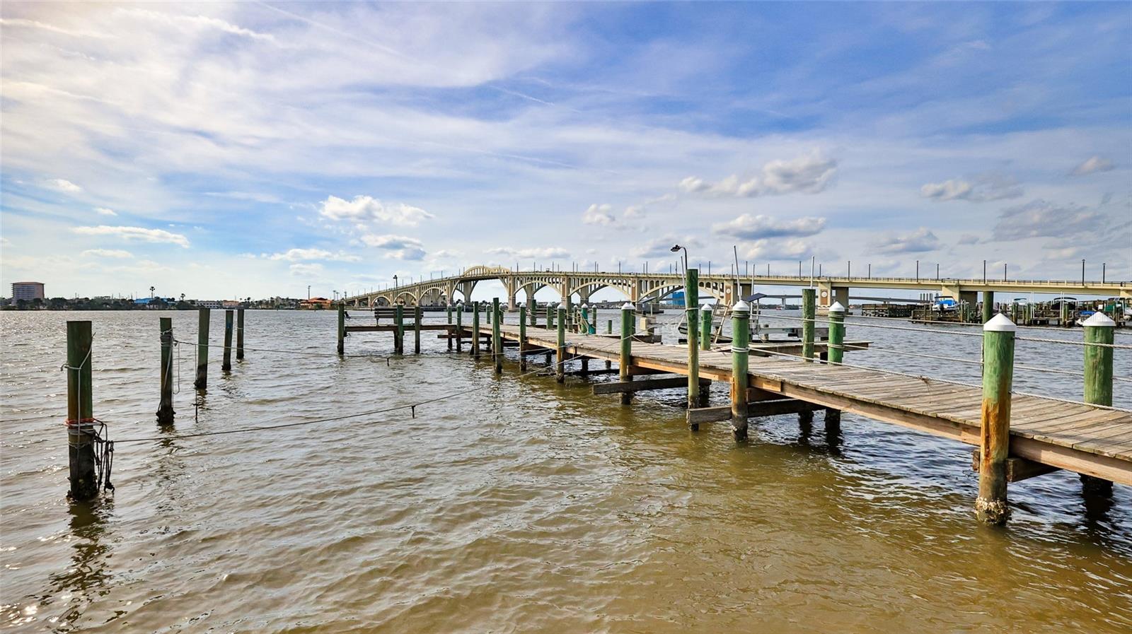 1224 S PENINSULA DR #219