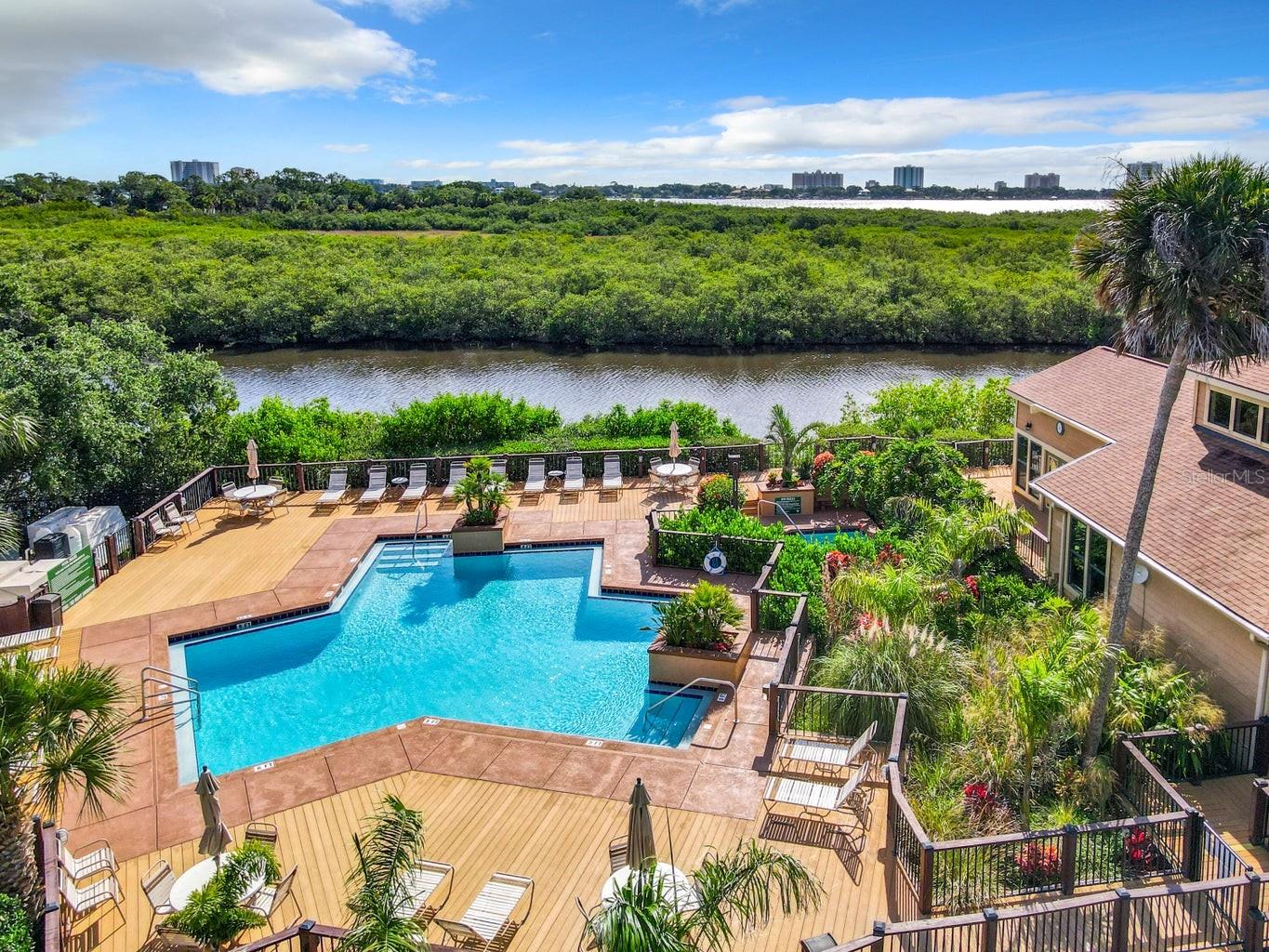 1401 S PALMETTO AVE #621