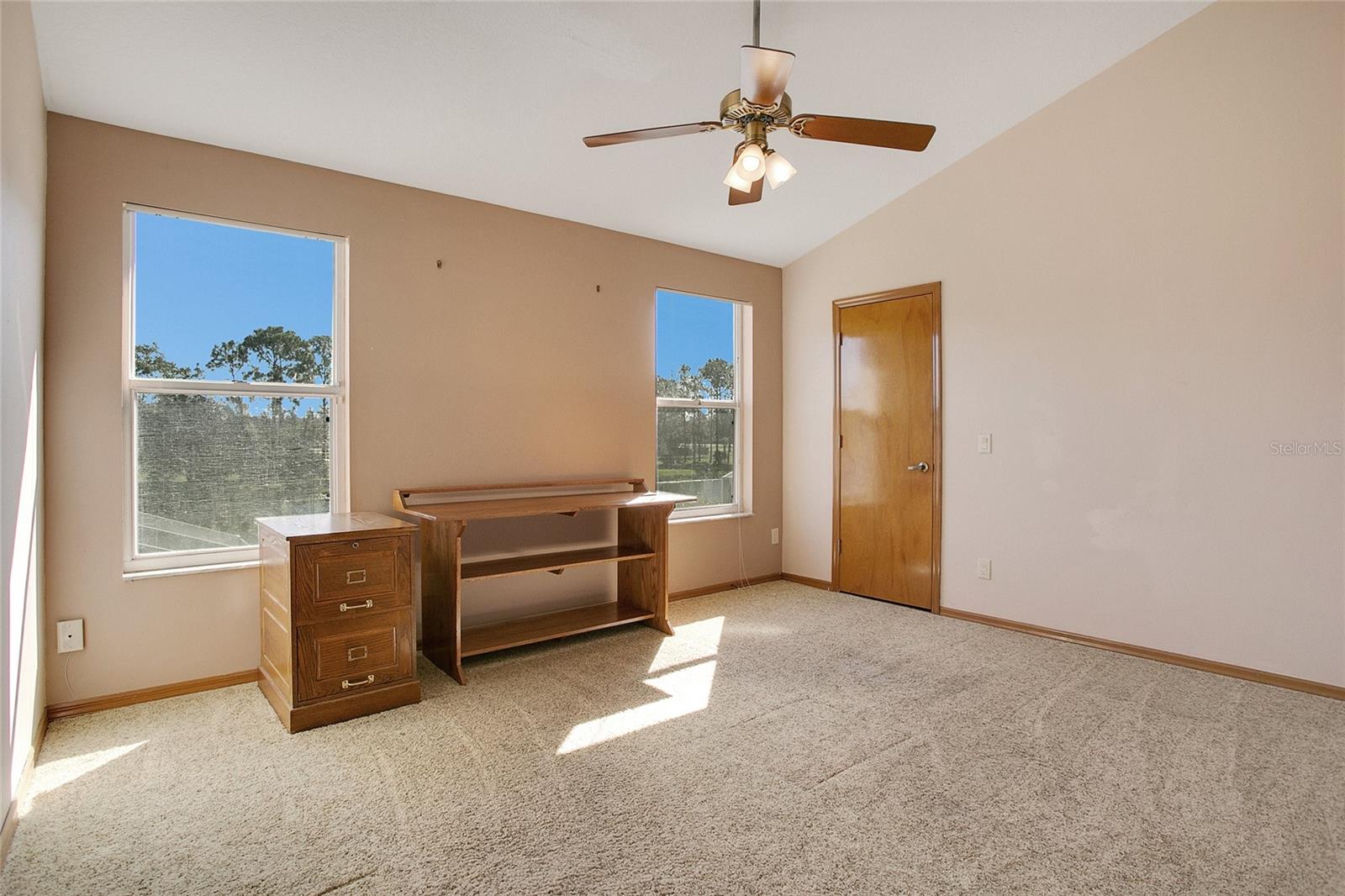 3592 GATLIN PLACE CIR