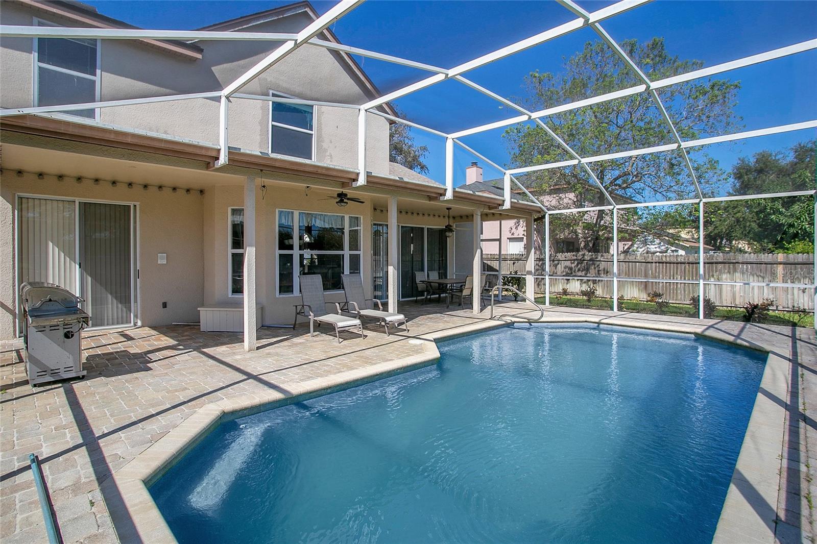 3592 GATLIN PLACE CIR