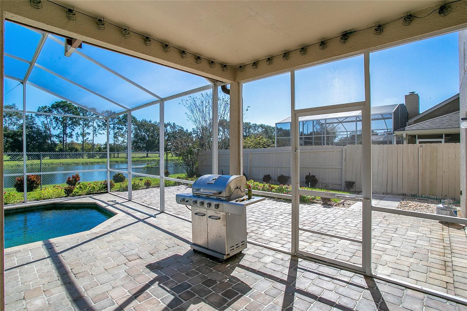 3592 GATLIN PLACE CIR