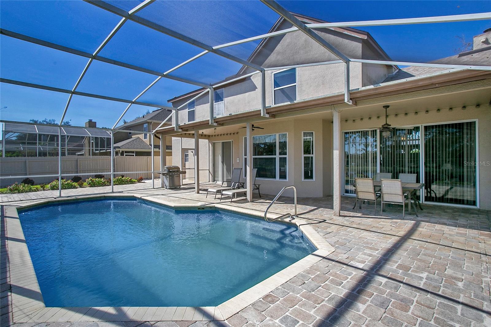 3592 GATLIN PLACE CIR