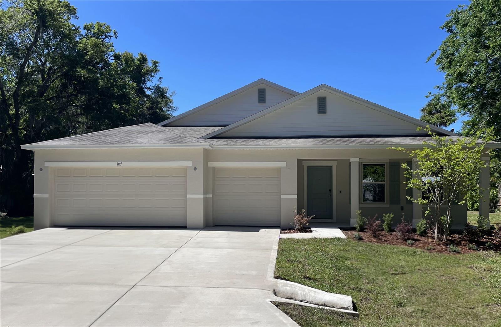107 EDDY LN