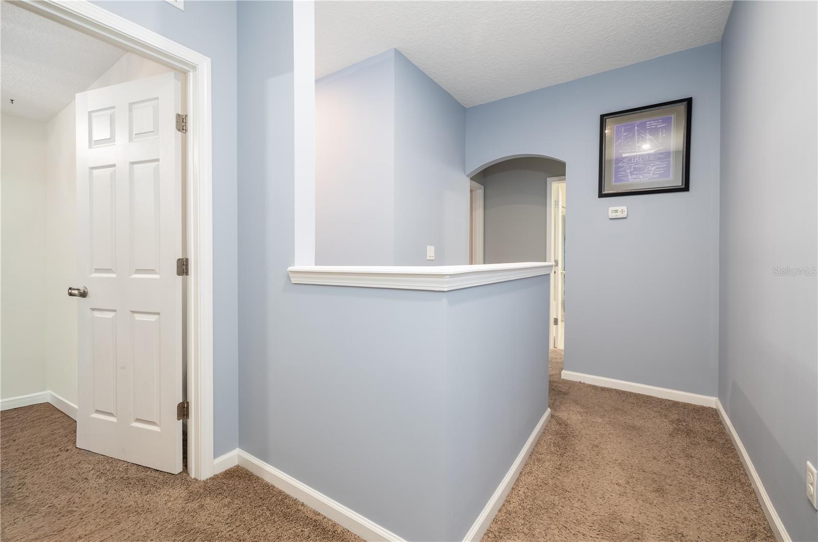 415 W NEW ENGLAND DR