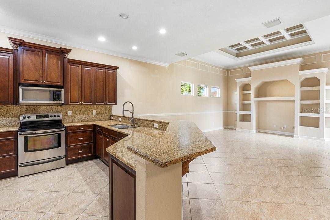 2081 SW BAYSHORE BLVD