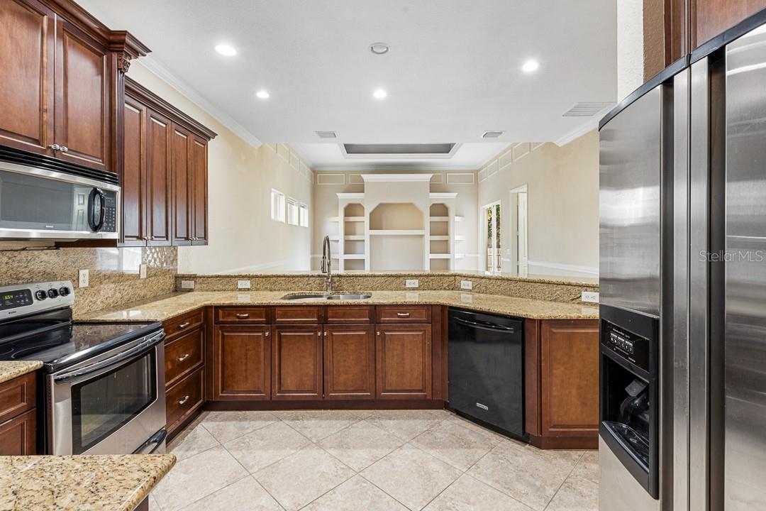 2081 SW BAYSHORE BLVD