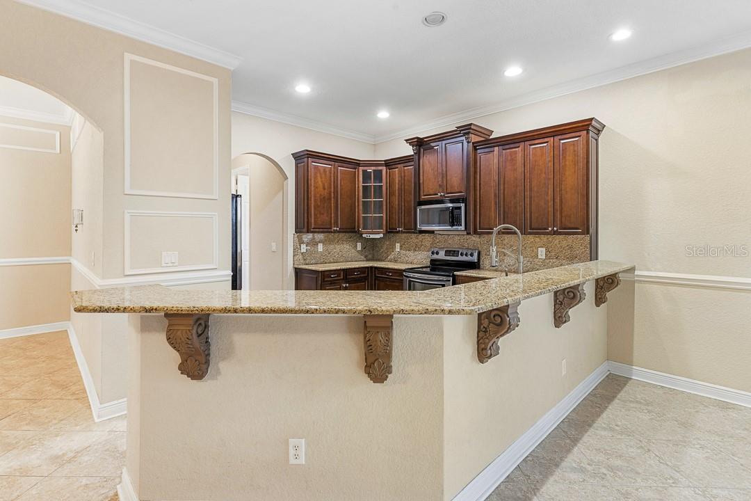 2081 SW BAYSHORE BLVD