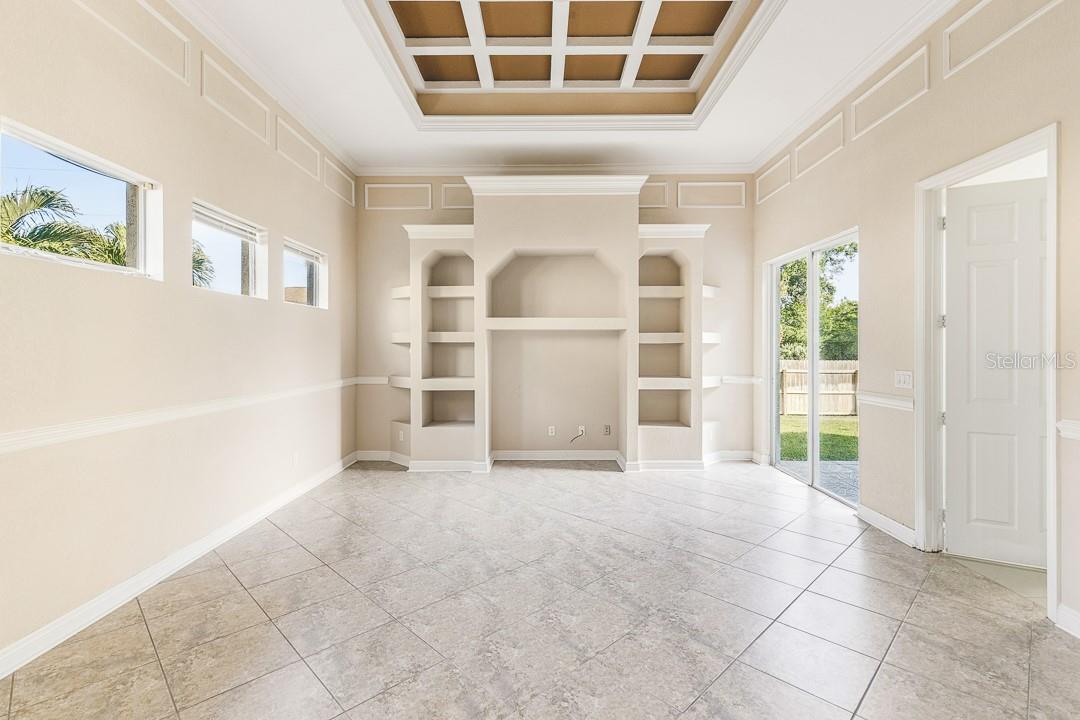 2081 SW BAYSHORE BLVD