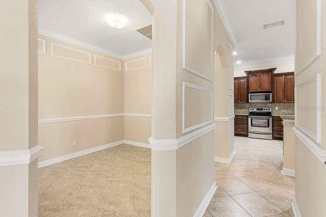 2081 SW BAYSHORE BLVD