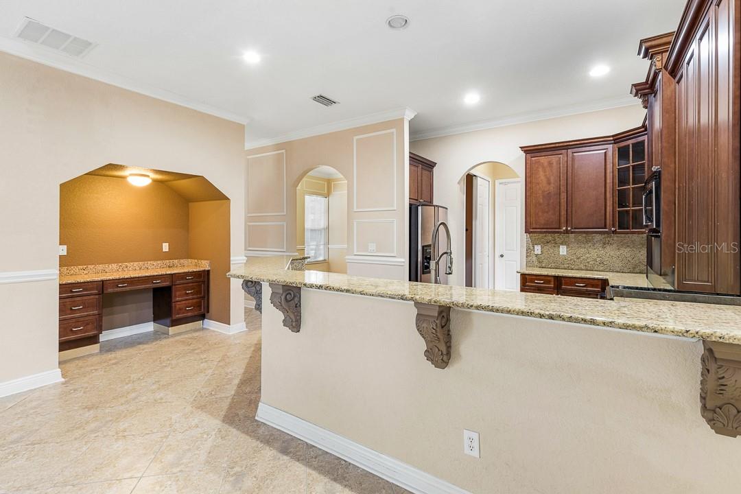 2081 SW BAYSHORE BLVD