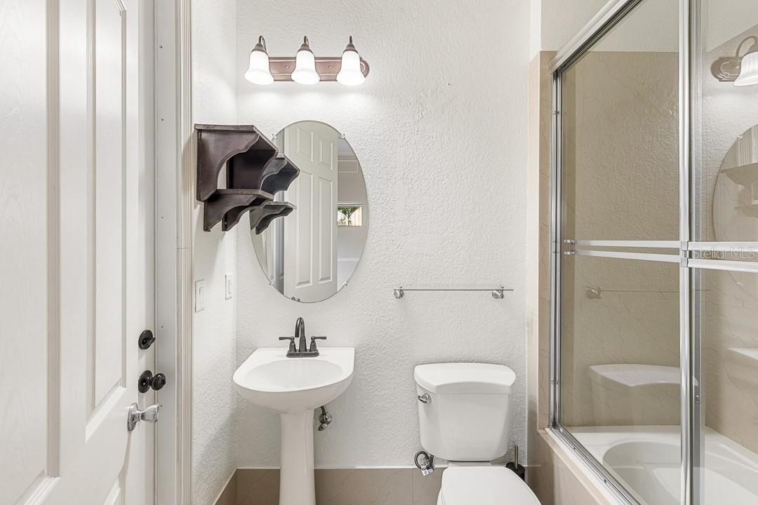 2081 SW BAYSHORE BLVD