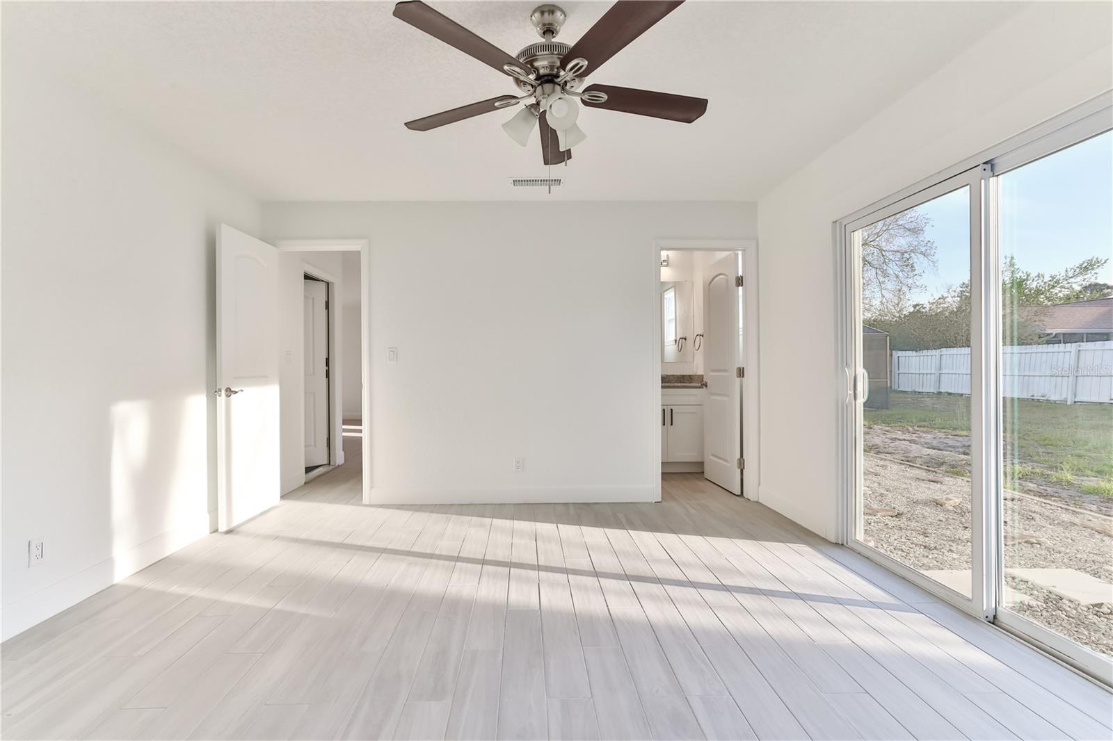 840 PINE FOREST TRL W