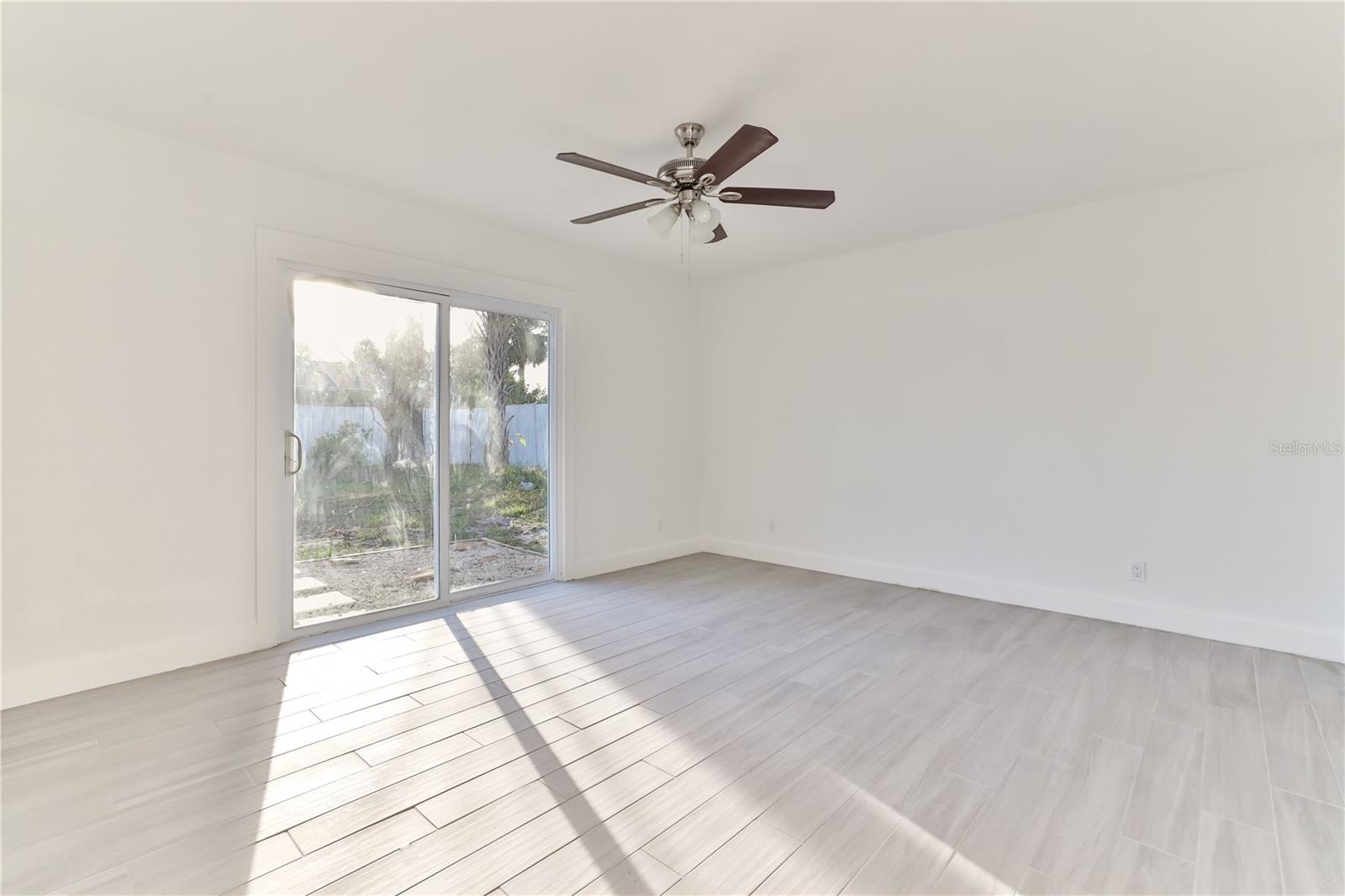 840 PINE FOREST TRL W