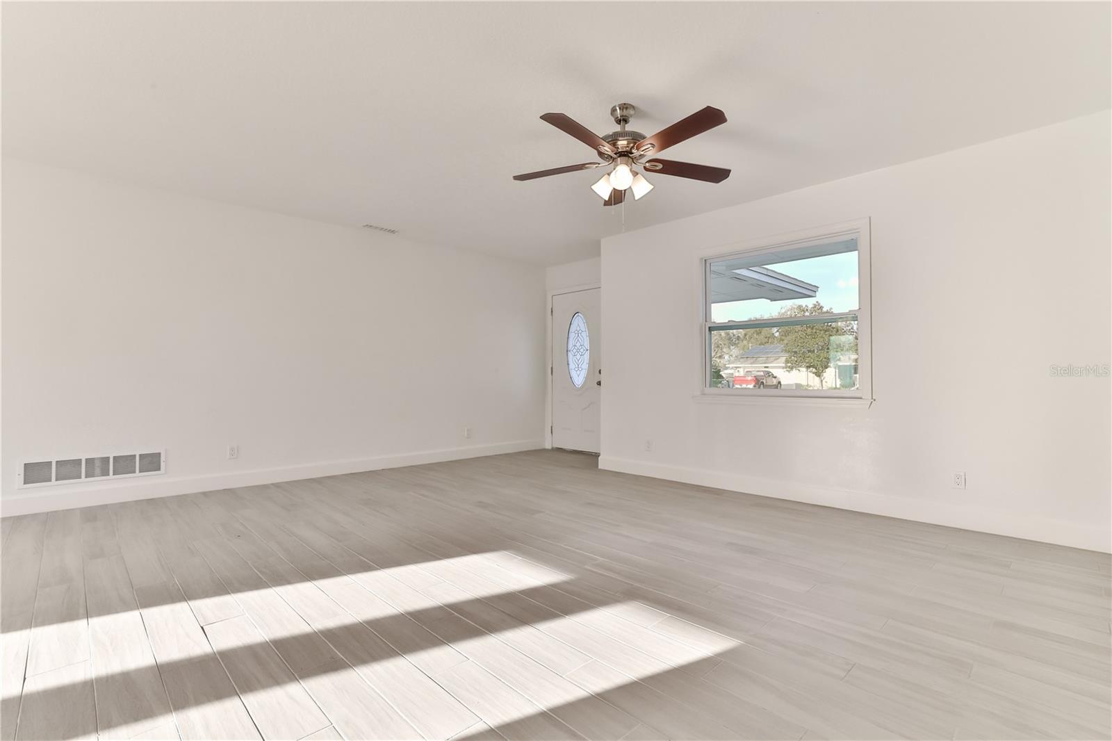 840 PINE FOREST TRL W