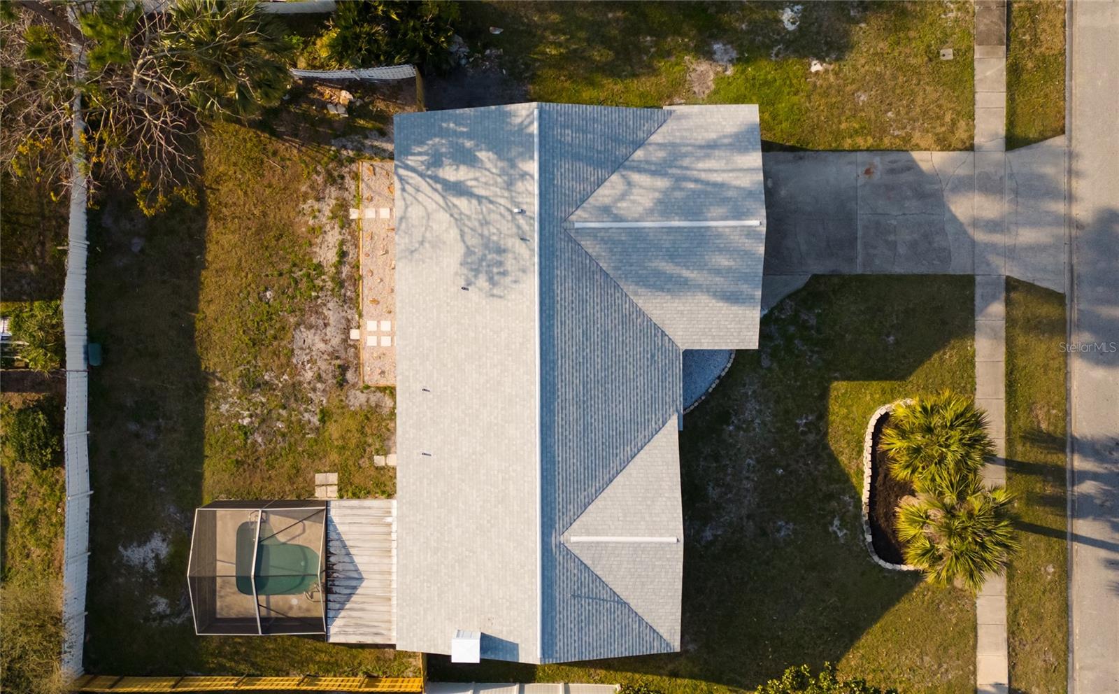 840 PINE FOREST TRL W