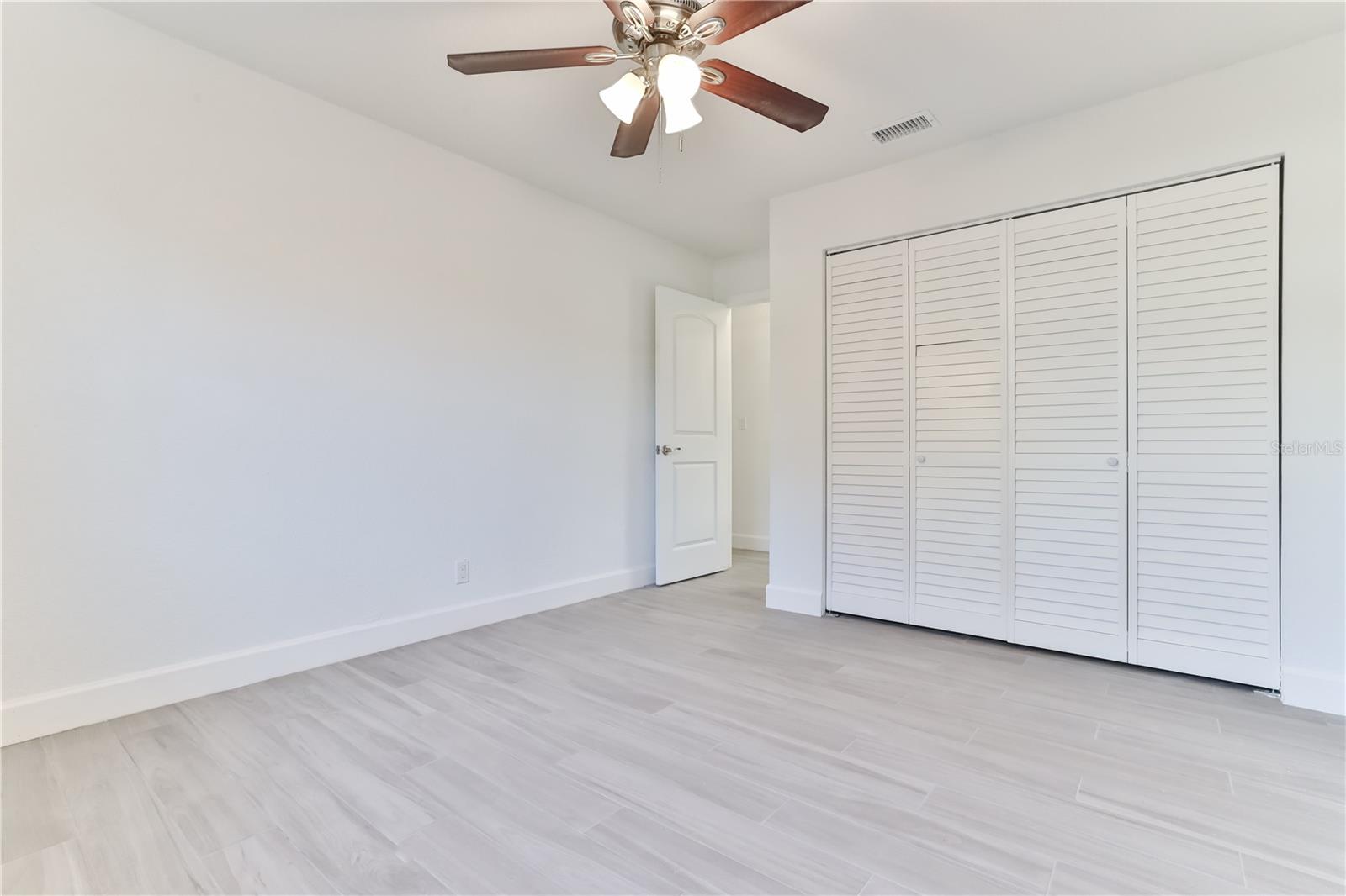 840 PINE FOREST TRL W