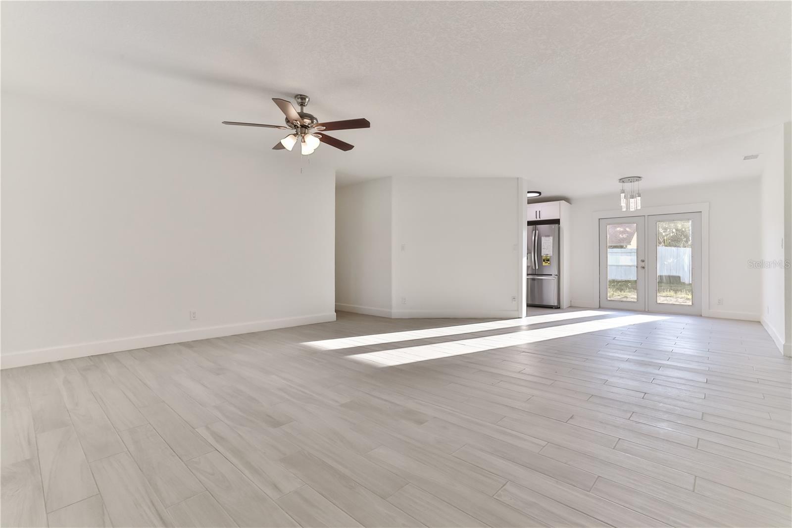 840 PINE FOREST TRL W