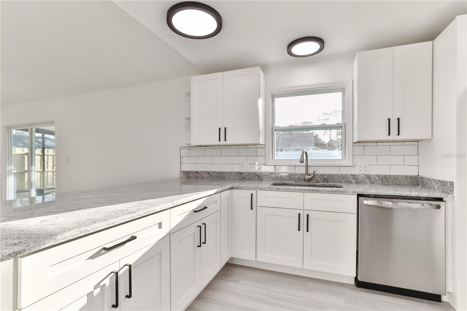 840 PINE FOREST TRL W