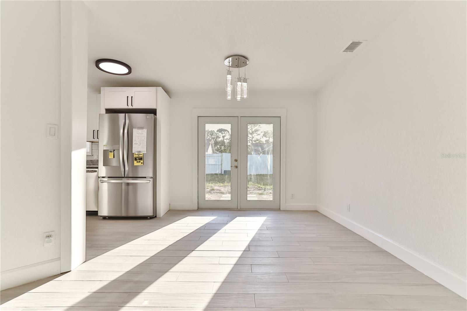 840 PINE FOREST TRL W