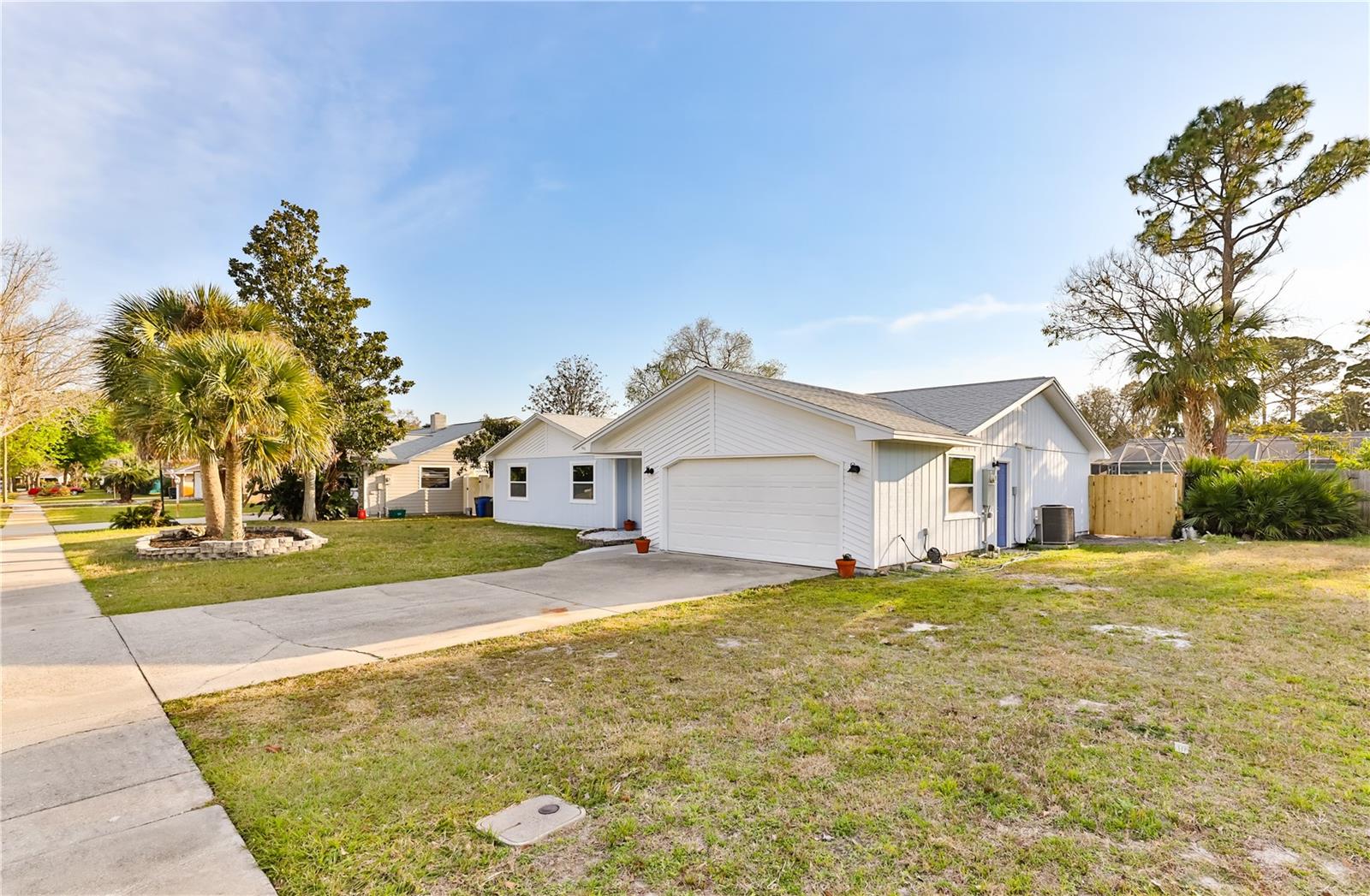 840 PINE FOREST TRL W