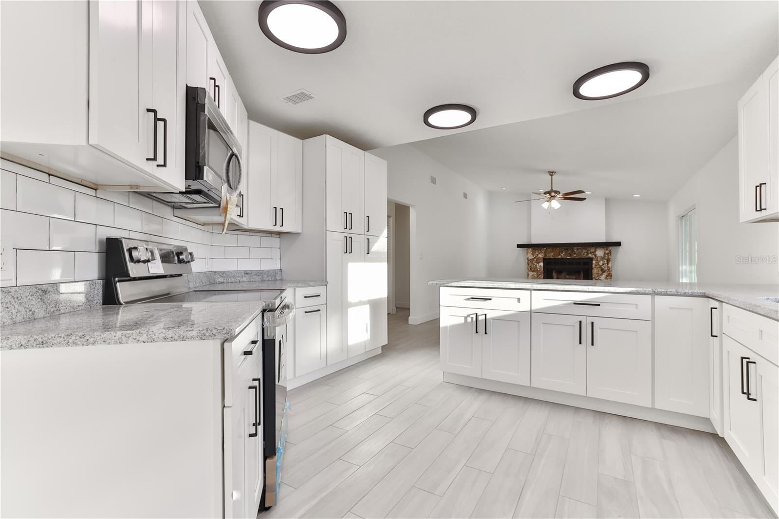 840 PINE FOREST TRL W