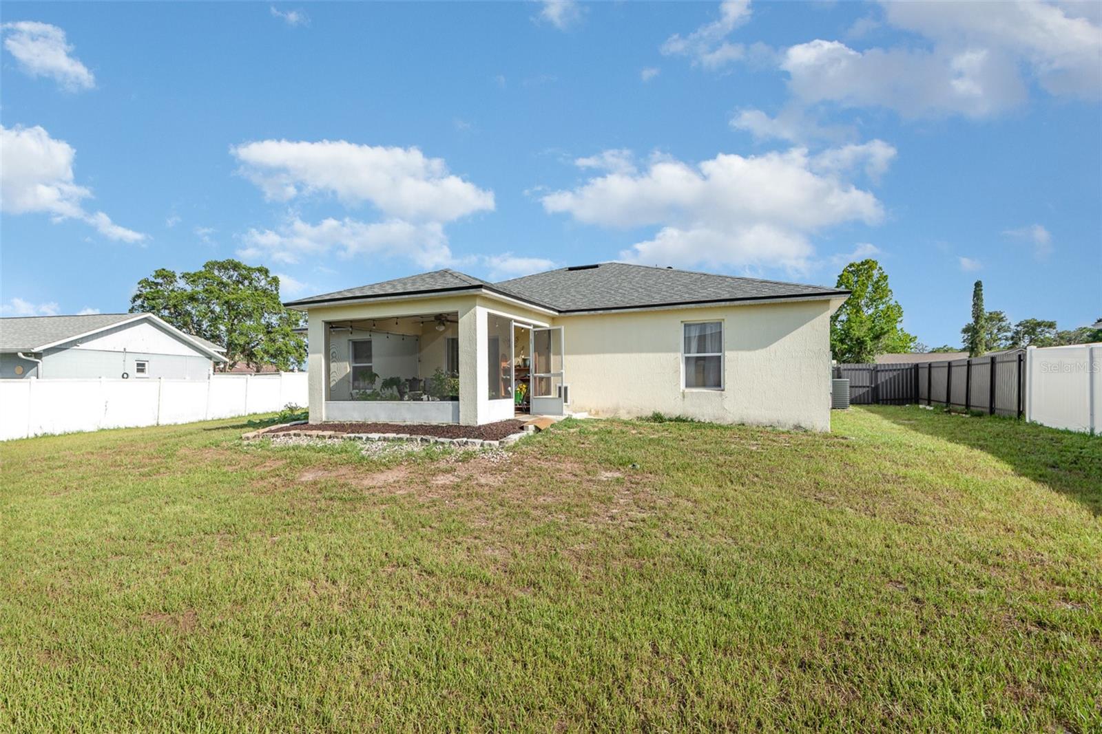 2884 SWEET SPRINGS ST