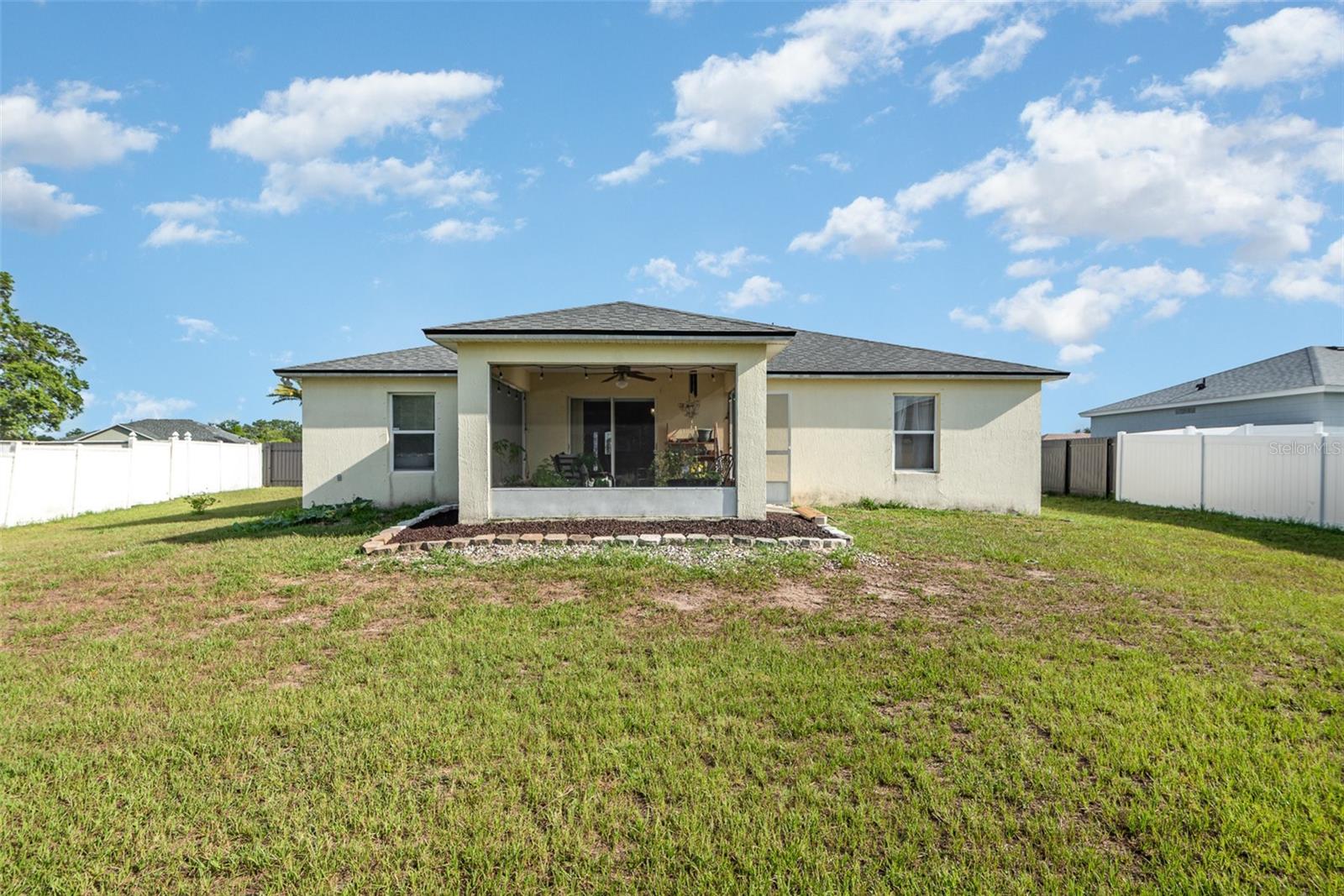 2884 SWEET SPRINGS ST