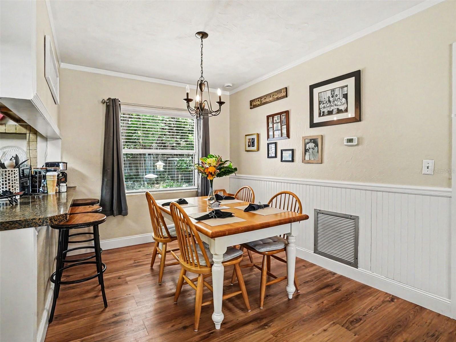 315 W 11TH AVE