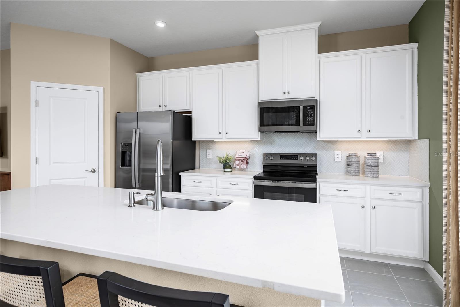 12455 AMBER CREEK CIR