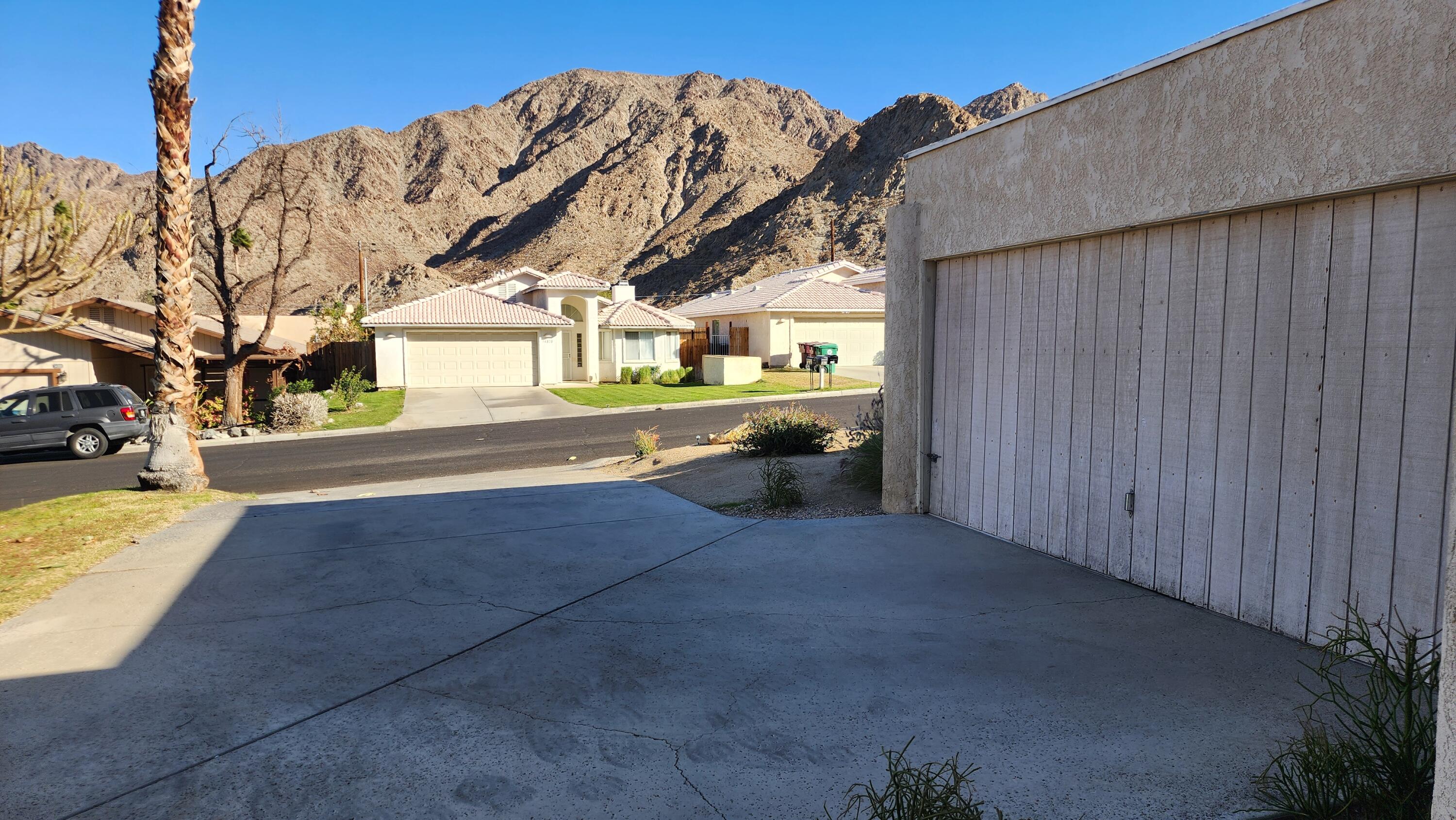 54845 Avenida Ramirez