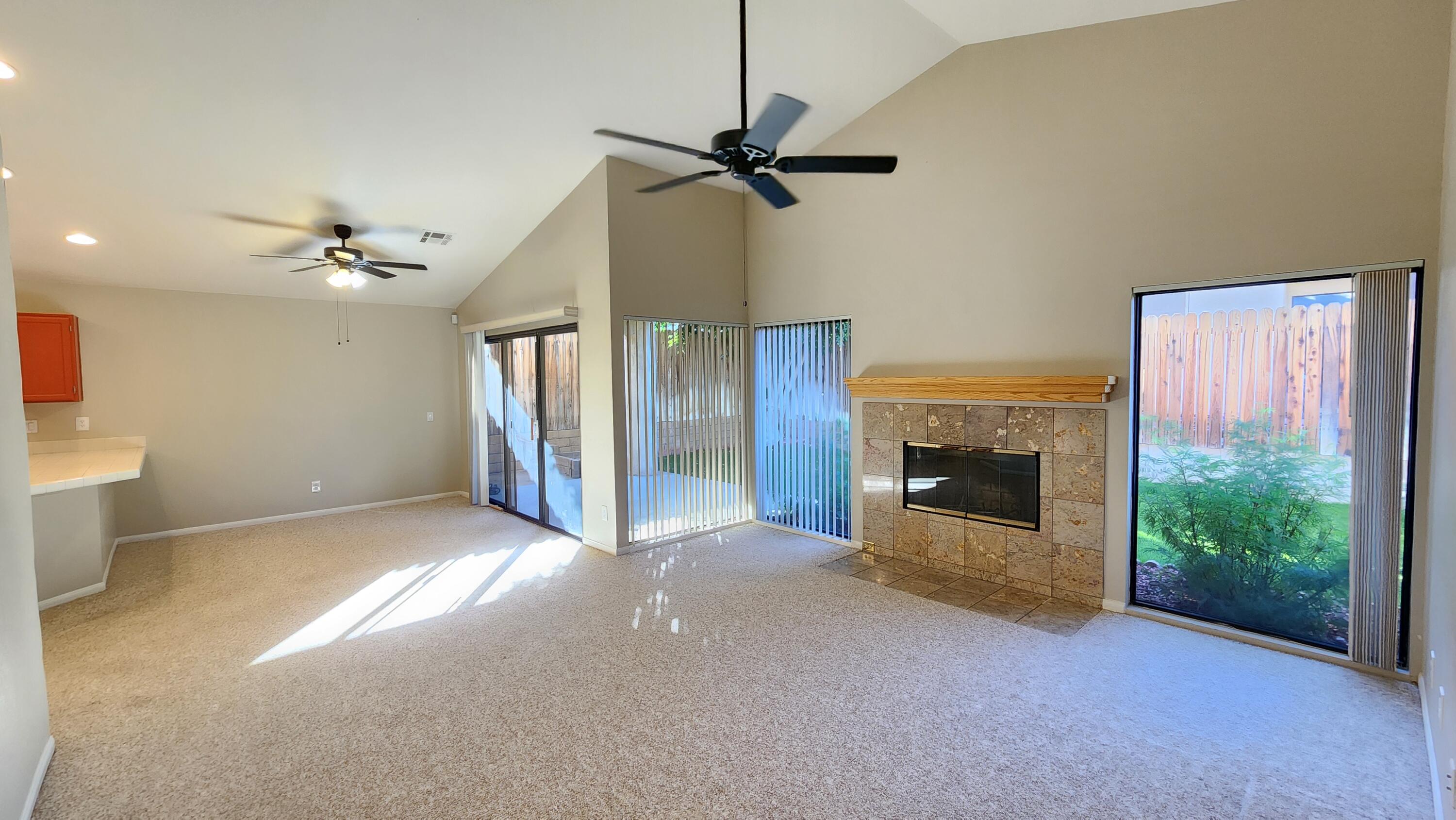 54845 Avenida Ramirez