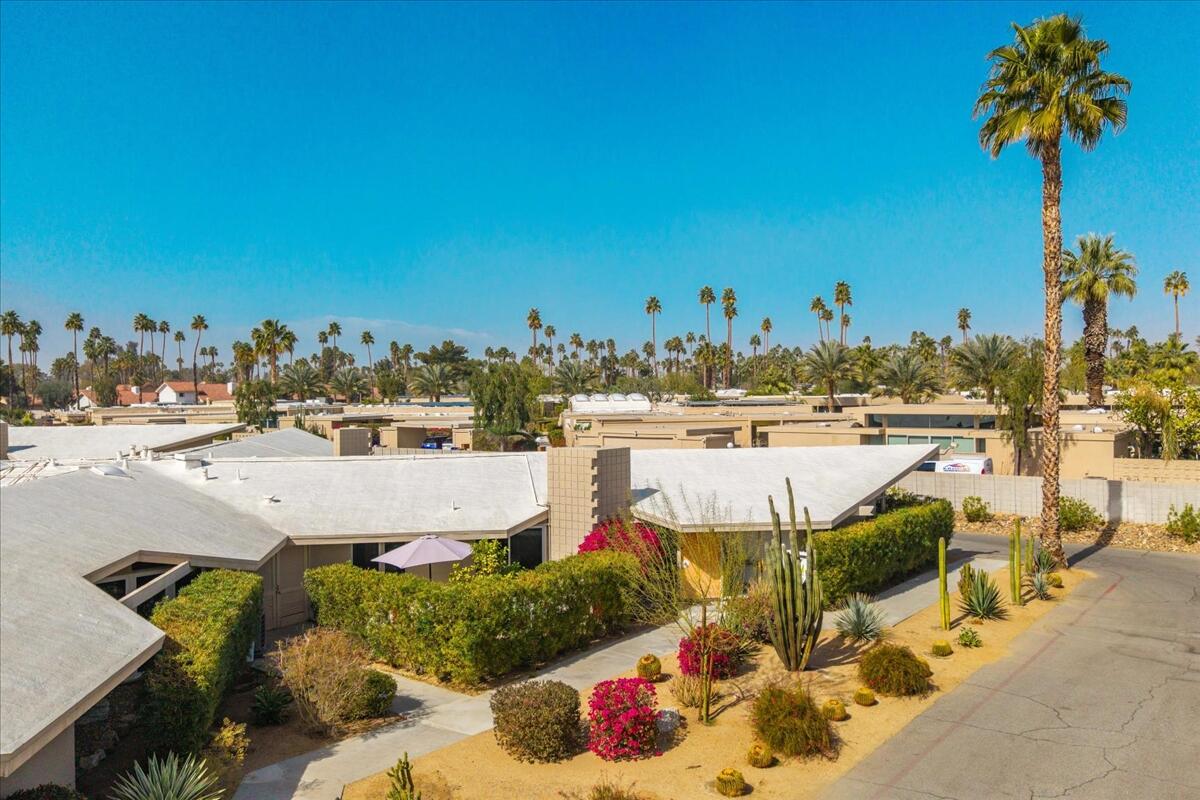 37800 Da Vall DR Unit: 14