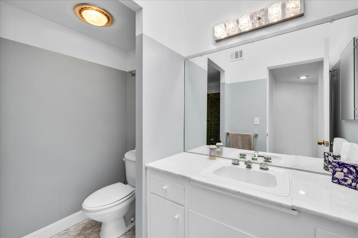 37800 Da Vall DR Unit: 14
