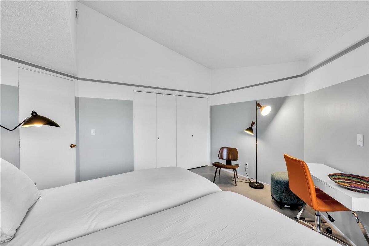 37800 Da Vall DR Unit: 14