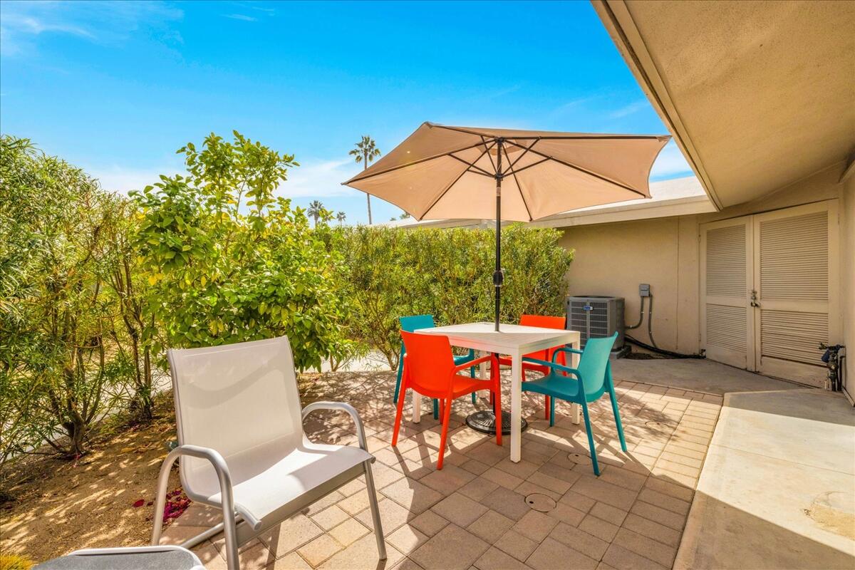 37800 Da Vall DR Unit: 14