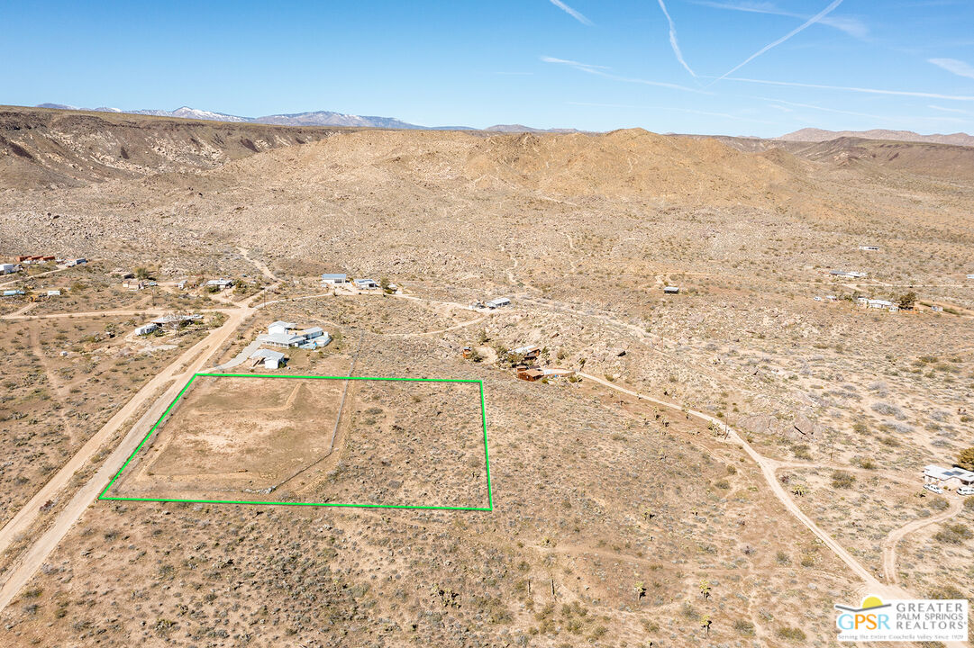 55588 Chaparral Rd