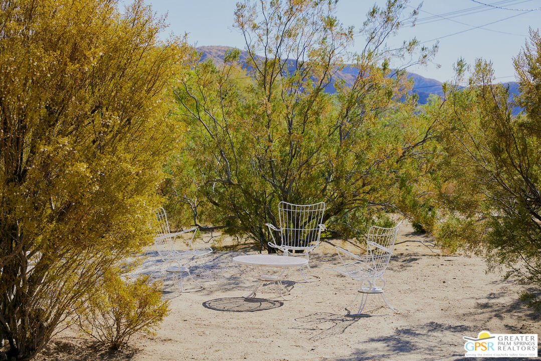 49732 Palo Verde Rd